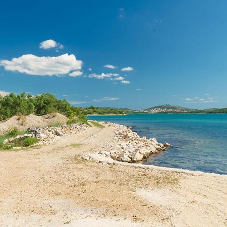Villa Maris Betina  Esterno foto